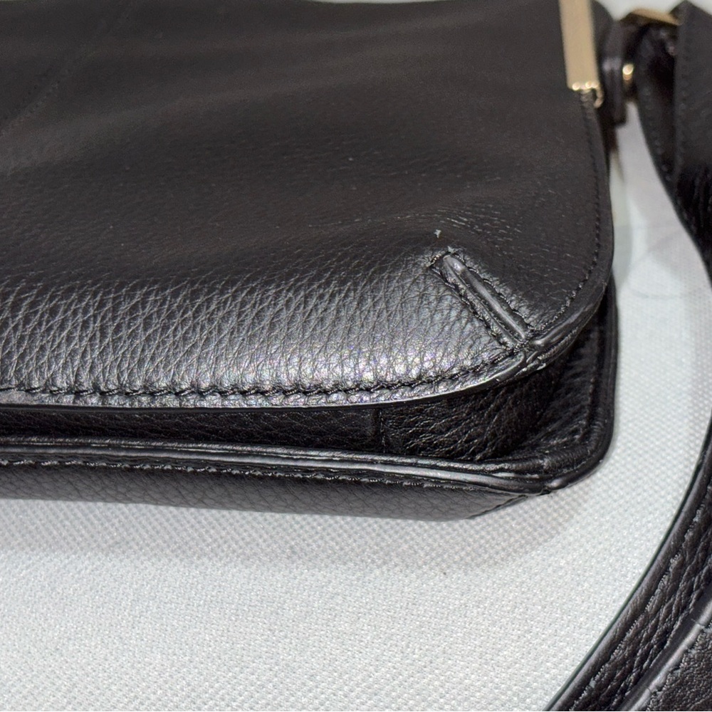 Black Leather Women’s Purse - Picture 7 of 13